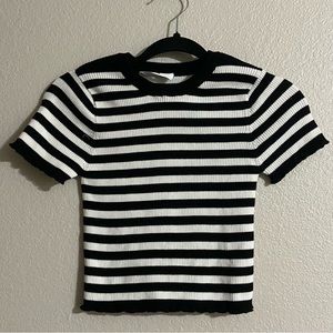 Double Zero (brand) Small Striped Lettuce Trim Crop Top